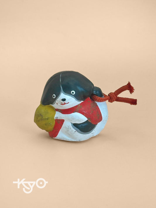 CB018 - Ornement de cloche en argile Dorei Fuku-Inu 福犬