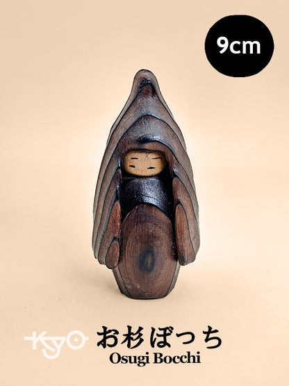 K10171 - Omiyage Kokeshi d'Osugi Bocchi お杉ぼっち
