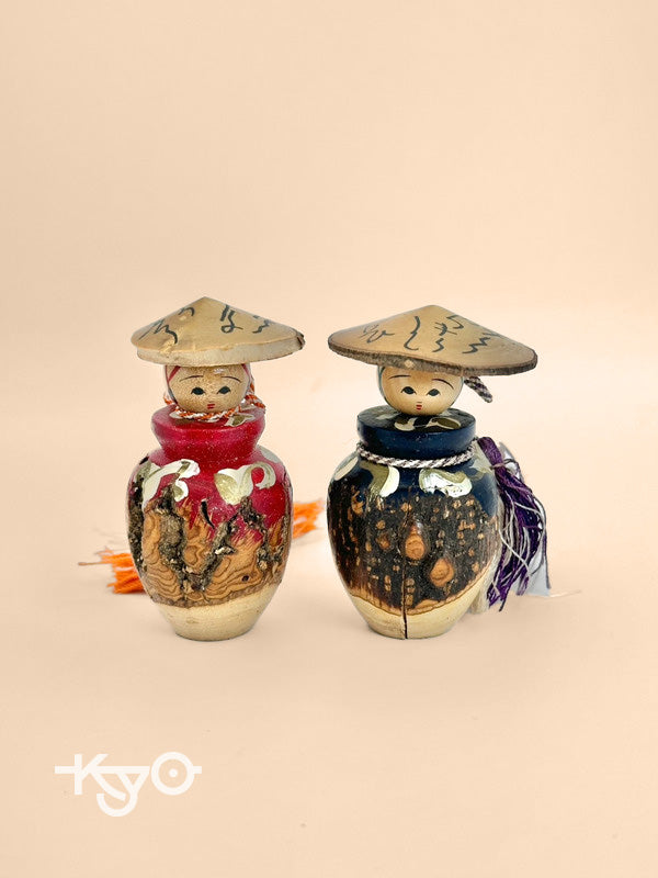 K05015 - Omiyage onsen souvenir kokeshi doll