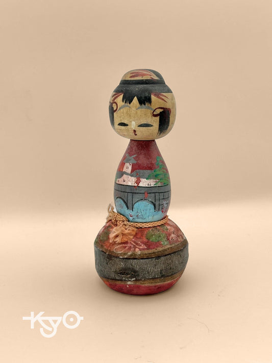 K10005 - Omiyage onsen souvenir kokeshi doll