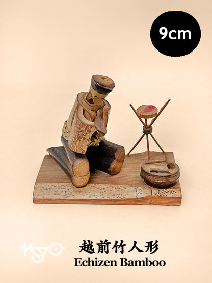 FT414 - Omiyage Echizen bamboo doll 越前竹人形