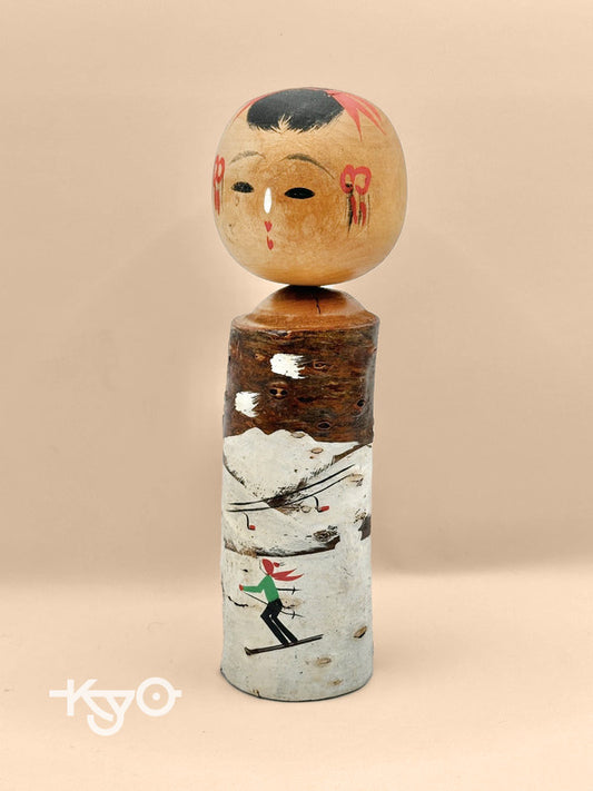 K20002 - Onsen souvenir kokeshi doll Japan