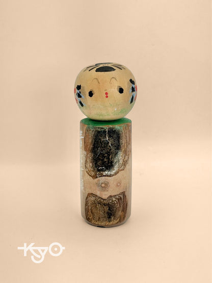 K10073 - Omiyage kokeshi doll  Aomori Ondo 青森音頭