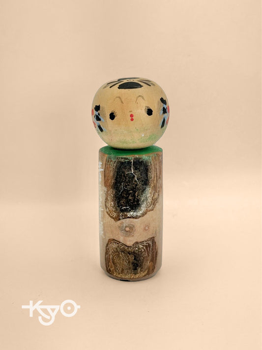 K10073 - Omiyage kokeshi doll  Aomori Ondo 青森音頭
