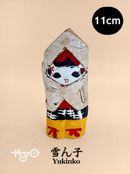 K10177 - Vintage Yukinko Kokeshi itto-bori 一刀彫