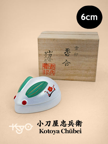 TB316 - Kotoya Chūbei rabbit kogo box 小刀屋忠兵衛